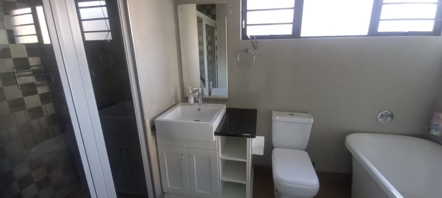 3 Bedroom Property for Sale in Wild Olive Estate Free State